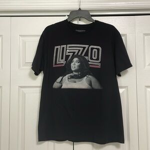 EUC Lizzo The Special Tour 2023 l Adult Unisex Large Band T-Shirt